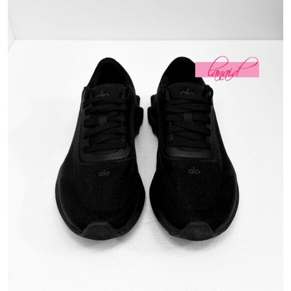 Alo Runner Black/Black Athletic Active Running Exercise Outdoor Travel Workout 9 - Picture 8 of 16